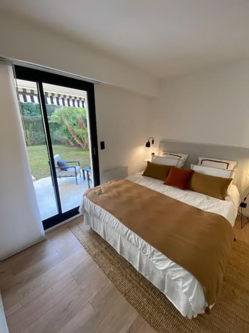 T2 Avec Terrasse Et Jardin Apartment Cannes Exterior foto