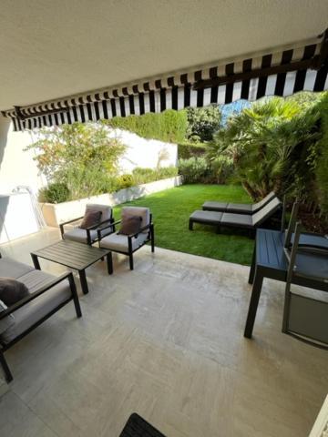 T2 Avec Terrasse Et Jardin Apartment Cannes Exterior foto